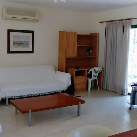Sunny Day Holiday home Paralimni